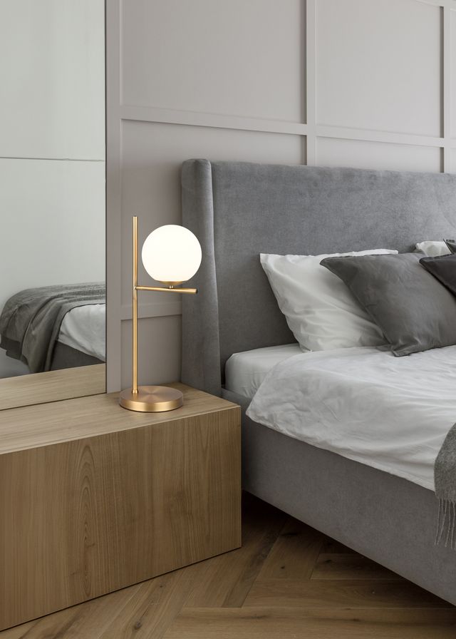 PURE TABLE LAMP